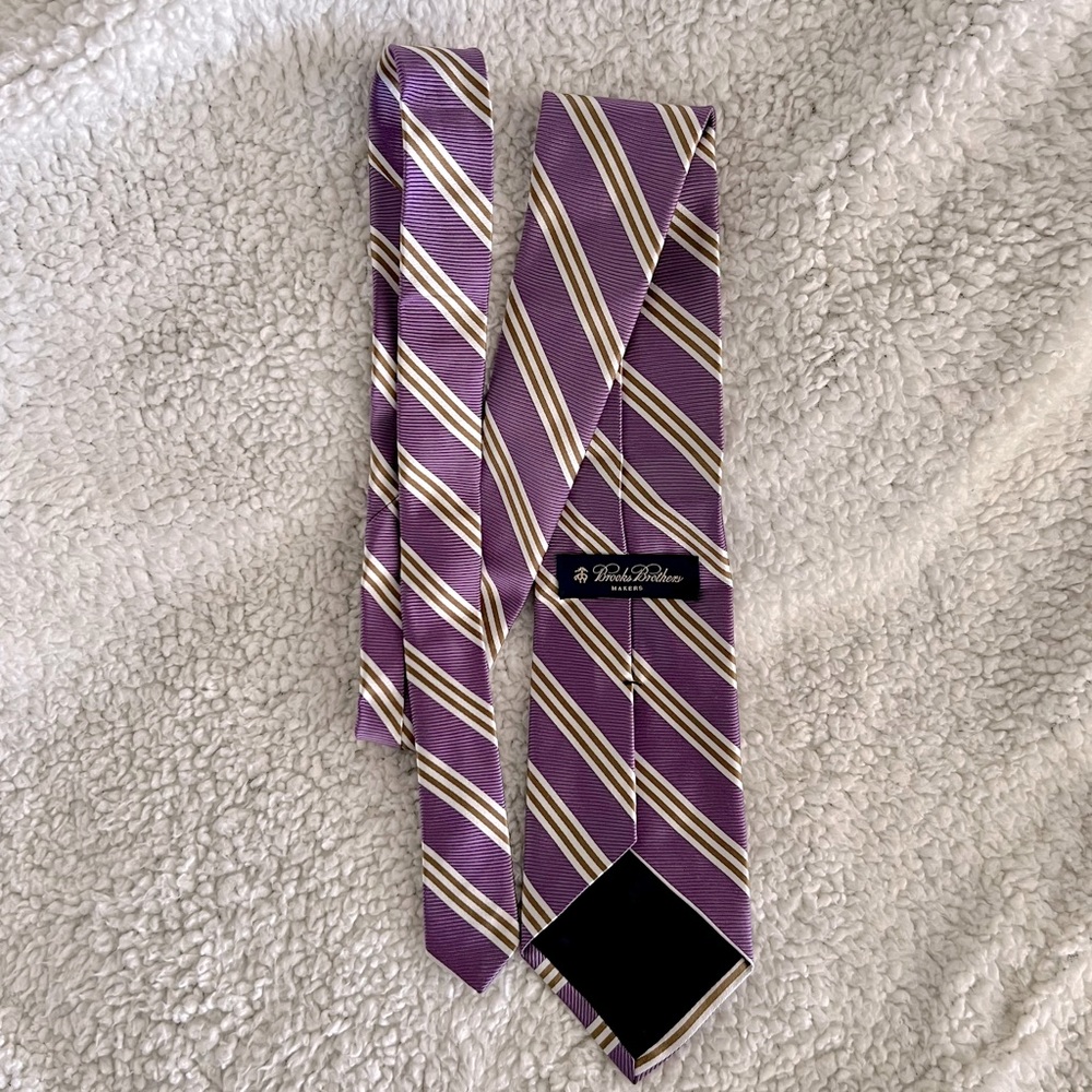 New Brooks Brothers Silk Tie.